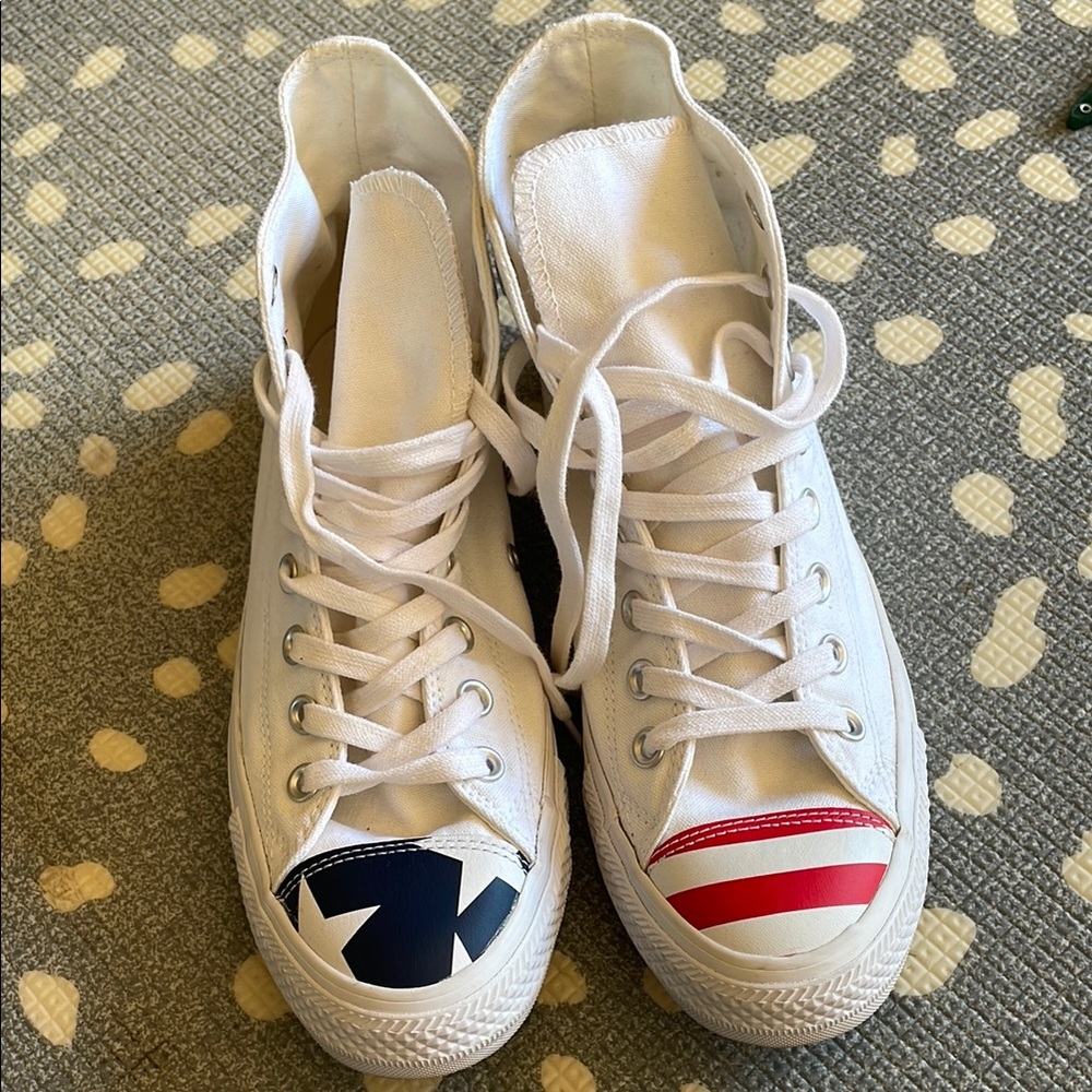Converse White High-Top Sneakers with Star and Stripe Design